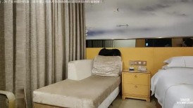 3000网约高端外围小姐姐，甜美温柔沙发啪啪全程偷拍直播，风情万种淫荡尤物