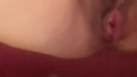 熟女阿姨 别拍脸啊 没有拍脸 拍逼 阿姨身材丰腴 掰开骚穴就是无套输出