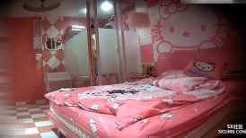 时尚极品御姐在暧昧酒店换各种香艳服饰 白白嫩嫩肉体笔直大长腿大屁股真是美味受不了啪啪猛烈抽插耸动【水印】