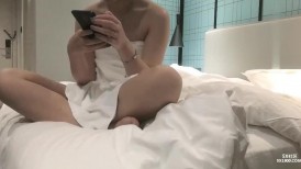 （第二场）门票88，欣赏别人的女友被啪啪，再约高颜值清纯兼职小姐姐，观音坐莲卖力扭动
