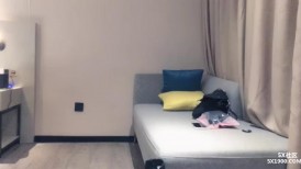 御姐外围，风骚长腿情趣诱惑，大屌男残暴输出啪啪，妹子职业生涯永难忘