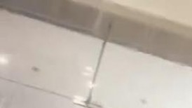 商场一路跟踪抄底JK裙美女 没想到竟然没有穿内裤这下爽歪歪了
