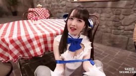 双马尾美眉吃鸡啪啪 主动拉下小哥哥的裤子 引诱他努力地操 快速的怼 内射小鲍鱼
