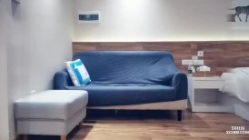 极品外围女神，黑丝情趣近景展示，苗条温柔配合，各种姿势角度完美疯狂啪啪