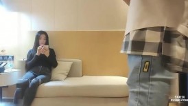 苗条风骚外围小姐姐，情趣装口交后入啪啪
