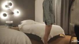 温柔乖巧小姐姐配合默契，后入娇喘叫声真大