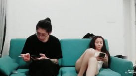 震撼换新品 约操越南美乳网红梅西 据说下面特紧 射完舔干净