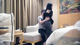 告别之作 约战小柳岩 模特身材大胸粉嫩 00后清纯乖巧又听话