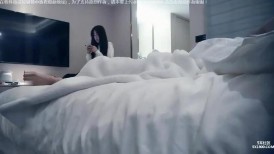 第一场干完洗澡穿衣，妹子温柔健谈性欲又起第二炮，蜂腰翘臀风情万种不可错过