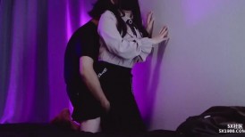 【彼男彼女故事】极品网红『性爱美少女』制服诱惑 穿黑丝校服无套啪啪操 叫床娇滴滴 裹射口爆