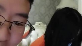 禁忌恋嗨翻天 勾搭青涩表妹啪啪做爱 披肩美乳 身材不错 操到高潮