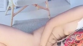 究极貌美淫女硬核30Cm马屌阳具一插到底 真正顶到心窝 干呕翻白眼挑战极限 差点晕厥太震撼了