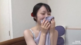 天使 天然むすめ 081323_01 すっぴん素人 ～華奢な体をガンガン高速ピストン！～神山ももか