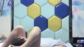 2023.8.14，【喜欢坐脸的女人】，漂亮小少妇，酒店开房遇上了舔逼狂魔，C罩杯美乳，对白精彩一波三折