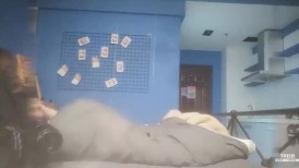 品白嫩瓷娃娃版混血外围美女爽一炮 无套爆操内射 把美女干疼了