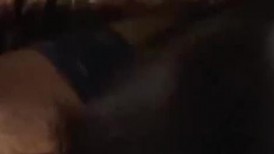 狂野的小野猫燃情户外跟小哥激情啪啪 漏脸口交大鸡巴让小哥玩奶子 衣服都没脱玩就草上了 真实紧张刺激
