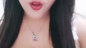 小胖的性福生活妈妈媳妇3P乱伦豪乳媳妇口硬鸡巴草妈妈最后草射媳妇逼里