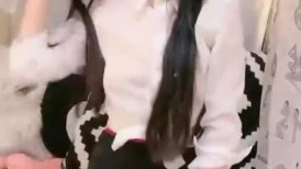 极品淫骚颜值美女！新人刚下海！收费房激情诱惑，衬衣包臀裙OL风，性感脱衣舞，表情一脸淫荡