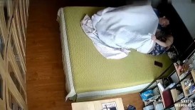 监控破解中年大叔和丰满的老婆各种姿势大战30分钟体力不减当年
