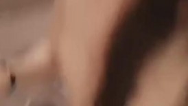 新来的大长腿极品御姐女神的诱惑，火辣性感诱舞，全程露脸发骚，好想让狼友草她，自慰逼逼呻吟，表情好骚啊