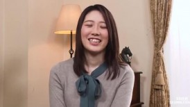 加勒比 092223-001 Debut Vol.87 ～性欲が強すぎて初脱ぎ中出し解禁〜 山内やよい
