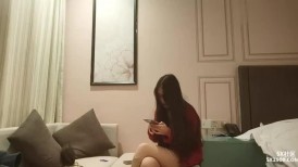 大司马寻花 高颜值红衣战神2.6K约啪极品清纯靓妹 初恋般的诱惑纯色纯欲 美妙呻吟声催精神曲