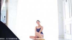 有妊辰纹生过娃的山东美艳小少妇【若雨】顶格私拍人体，BB保养很好粉红尿道口阴道口一清二楚原版无水4K画质