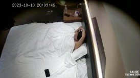 2023-10-10 纹身社会哥约操老相好，休息完再干一炮，埋头舔弄吃屌，张开双腿舔骚逼，一顿爆操