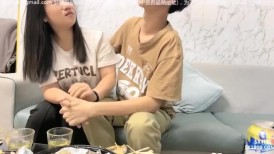 2023-10-12【瘦猴先生探花】专约良家骚货，吃饱喝足操逼，扒掉内裤舔骚逼，各种姿势轮番输出