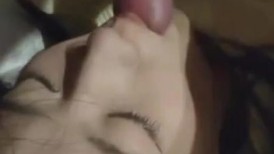 极品反差婊 超高颜值，清纯如水，素颜吃鸡，如品尝棒棒糖一般一阵吸、舔、吞，让人欲仙欲死