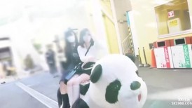 双飞两个可爱滴女大学生，淫荡小母狗撅高高屁股主动求插入 巨屌无套狂草蜜汁小鲍鱼 极品反差婊