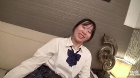 天使 天然むすめ 101923_01 制服時代 ～手コキ足コキ、シてあげる！～ 古久保順子