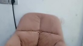 有韵味的成熟美少妇，丝袜高跟露脸激情大秀直播刺激狼友，揉奶玩逼新买的跳蛋塞逼里自慰，叫的好骚表情销魂