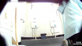 私房最新流出风景区女厕偷拍 来旅游的饥渴情侣偷情口爆打飞机小哥还是个恋足癖