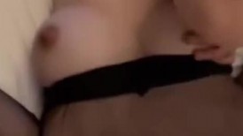 漂亮大奶人妻3P 身材不错 皮肤白皙 奶子饱满 嘴叼逼插被操的很舒坦 爽叫连连