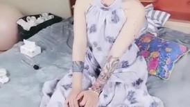 导播大哥忙坏了，带狼友看两队主播激情啪啪大秀，颜值高身材好，楼上楼下跑，口交大鸡巴揉奶玩逼，各种爆草
