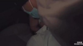 极品剧情演绎 游乐场绑架苗条短发学妹 直接拉到海边沙滩3P小白虎