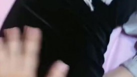 公司聚会下药迷翻漂亮的美女同事换上黑丝各种姿势操-1