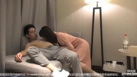 高颜细长腿美女69吃鸡啪啪 哦槽你不要把我口射了 身材高挑声音甜美 口活超好