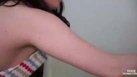 母子乱伦偷情，道具调情无套猛操内射