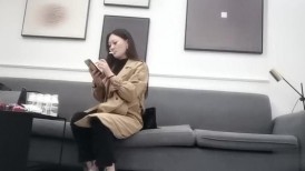屌哥探花约炮白肤美空姐兼职少妇穿黑丝开裆站立草