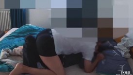 人妻杀手PUA大神网撩征服苗条性感小少妇，半推半就扒光秒变小荡妇无套内射，手脚束缚调教足交后入