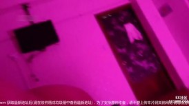 销魂的单身少妇，开工第一天，找她娱乐，吃鸡口爆，舒服的很！