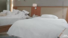 探花郎李寻欢再约高颜值性感嗲嗲妹子 特写口交后入猛操