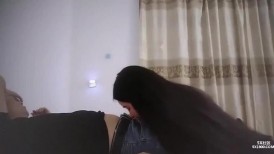 性欲特别强烈的漂亮女技师，原以为我是猎人，没想到我成了猎物