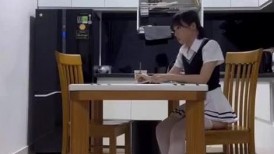 一脸清纯的白丝JK小妹妹在家学习被入室强干，娇嫩菊花捅入巨大肉棒 被颜射后一脸懵
