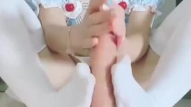 极品女神嫩妹！清纯可爱萝莉风露脸福利姬【小鹿酱】定制第三季，剃毛 双头龙 做爱 双管齐下高潮喷水-大阳具肛塞自慰