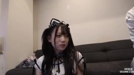 大神在TIK TOK物色的小网红，超级清纯又害羞的洛丽塔白嫩萝莉，目测大概只有19岁！天然白虎嫩逼