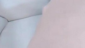 巨乳多情少妇 身材丰满 道具自慰 抠逼吃鸡好爽 被男友狠草 乖乖骑乘声音很好听 超淫荡
