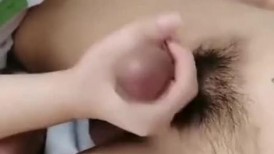 双飞漂亮大奶人妻 要不要快一点 射在里面你确定 嗯 皮肤白皙身材丰腴鲍鱼粉嫩 被小哥哥无套输出 内射